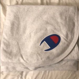 Champion fleece blanket throw